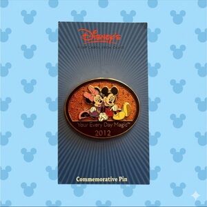 Disney Mickey‎ and Minnie Mouse Trading Pin Walt Disney World Unique Collectible